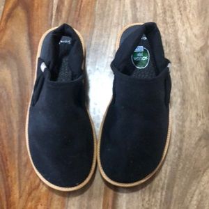 Sanuk Shoes, Black Wool, Size 7